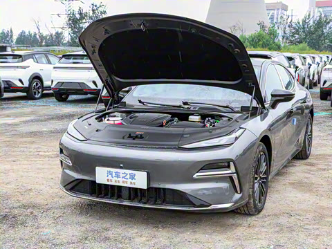 2025�� 60km EM-i ������