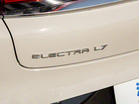 2025�� ������