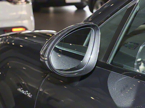 2026�� Macan ��������