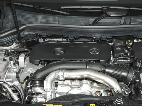 2025�� �Ŀ� GLA 220