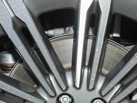 2026�� 3.0 L6 400PS AB�����