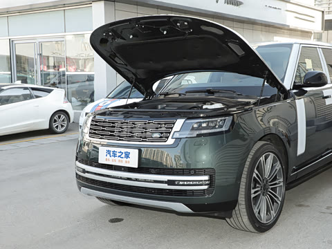 2026�� 3.0 L6 400PS AB�����