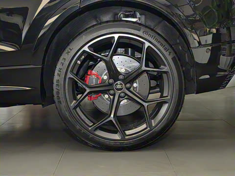 2026�� RS Q8 4.0T performance