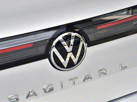 2026�� L 300TSI DSG ������