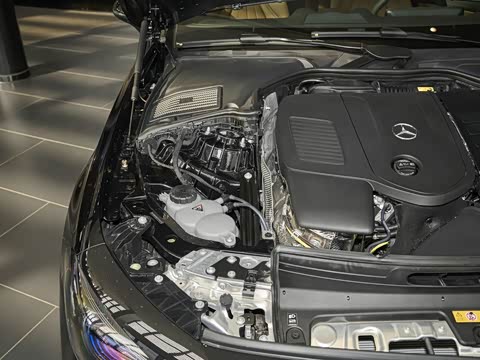 2026�� CLE 300 4MATIC �����ͽ��ܳ�