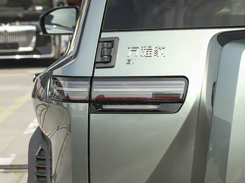 2025�� 501KM ����Ultra��