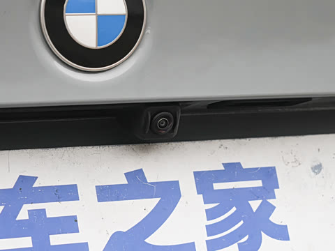 2026�� 330Li M�˶���ҹ��װ