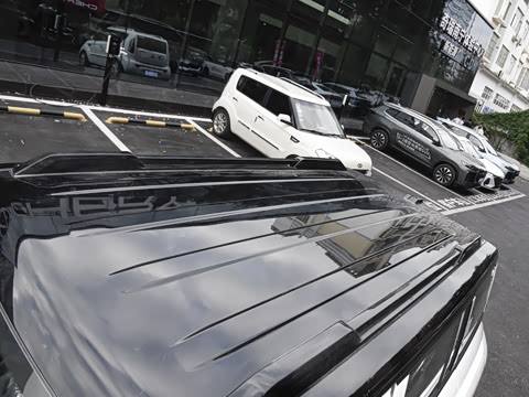 2025�� 215Զ�а�