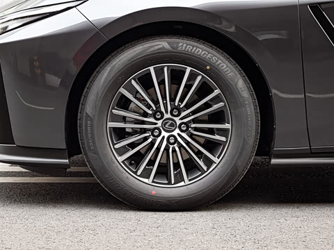 2026�� 300h