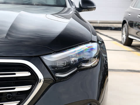 2026�� E 300 L �����