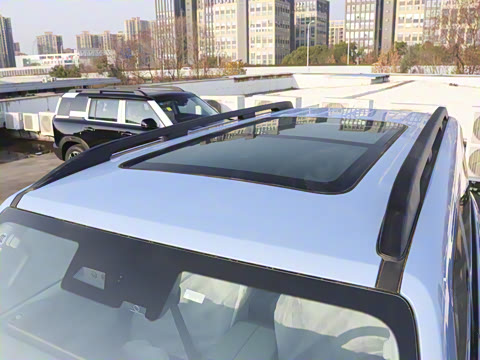 2025�� Ԫ�����а�