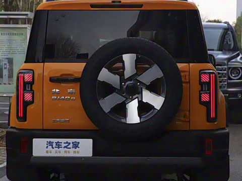 2025�� Ԫ�����а�