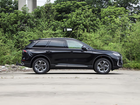 2026�� 2.0T ����������