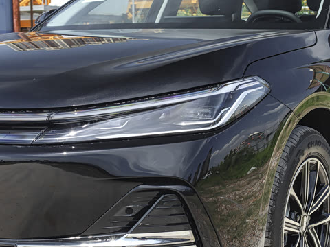 2025�� EM-i 70km ������