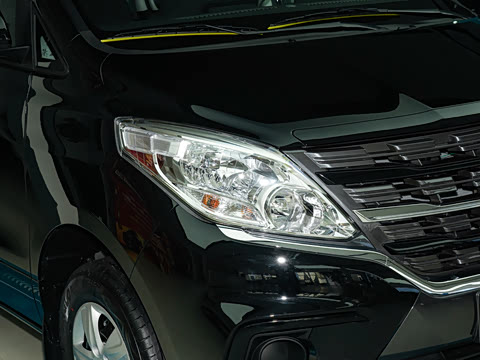 2027�� 2.0L ������ 7��