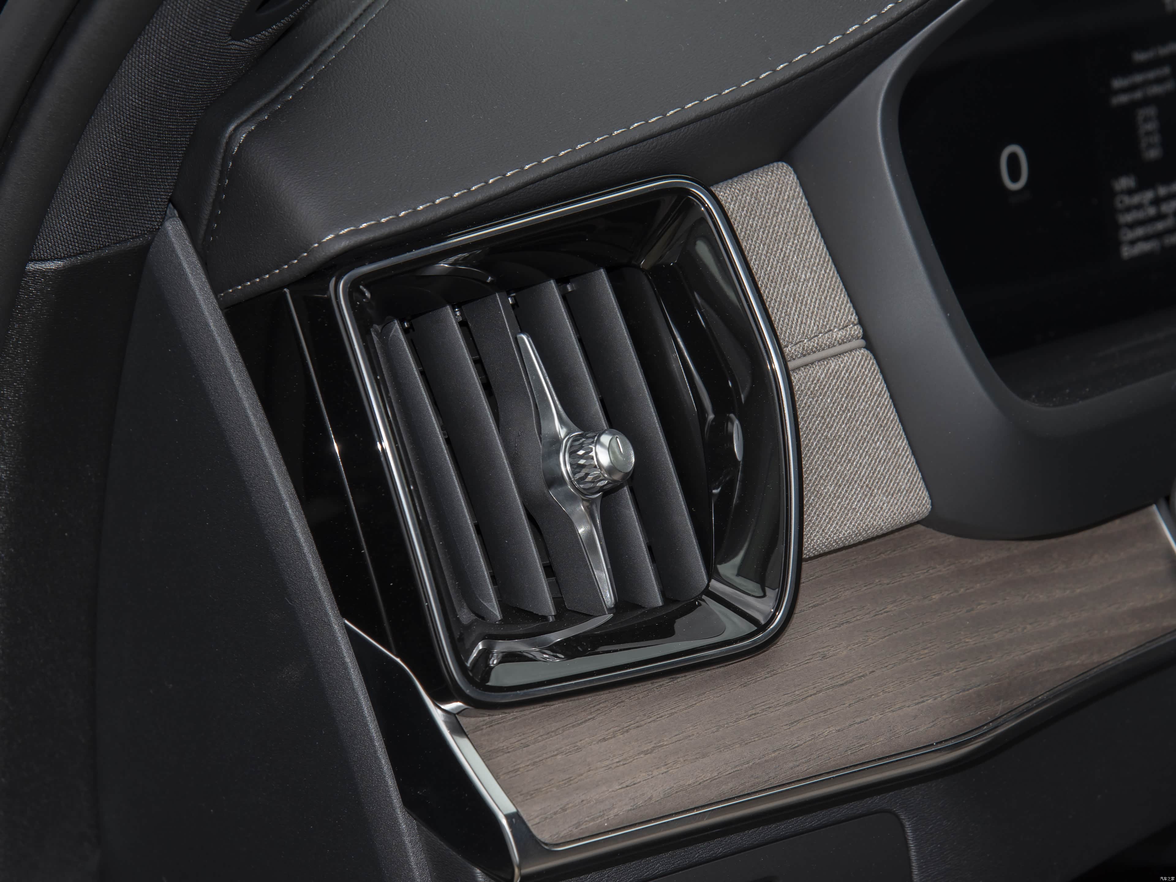 Volvo XC90, миниатюра 15