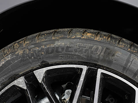 2025�� EV �Ǽݰ� 635KM�콢��