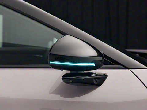 2025�� 750 ���������� Ultra