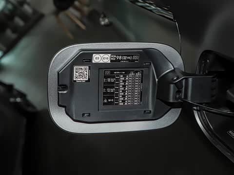 2025�� AMG CLA 45 S 4MATIC+