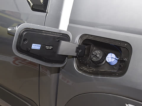 2026�� 2.3T �Զ���������������