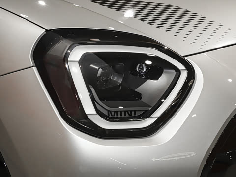 2025�� �Ŀ� JOHN COOPER WORKS