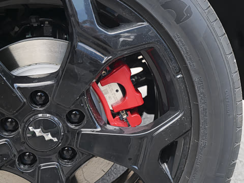 2026�� 565KM ���������