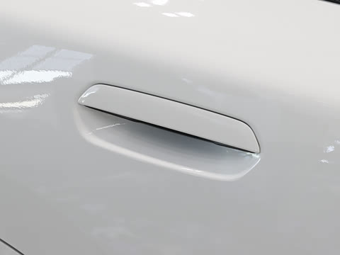 2026�� xDrive25i M�˶���ҹ��װ