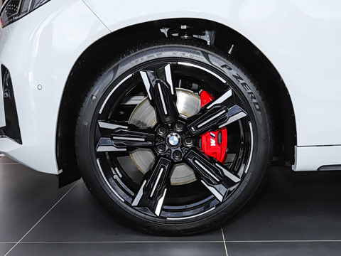 2026�� M50 xDrive