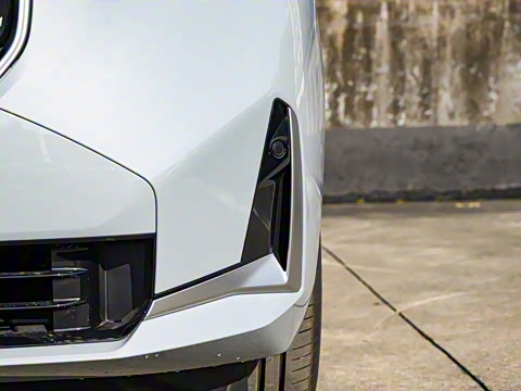 2025�� �Ŀ� xDrive25L ������װ