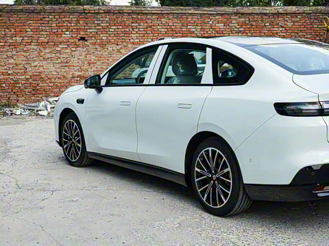 2025�� 550������