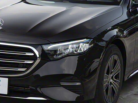 2025�� �Ŀ� E 260 L