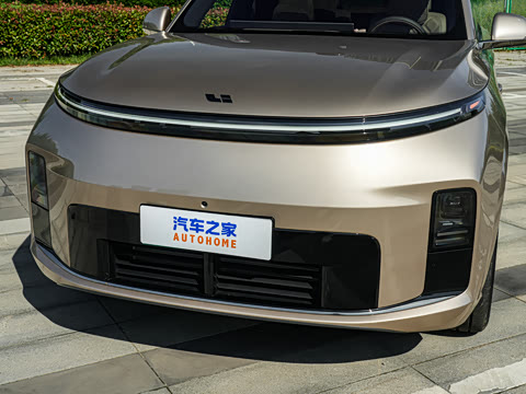 2026�� Livis