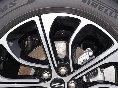 2026�� 2.0T �������