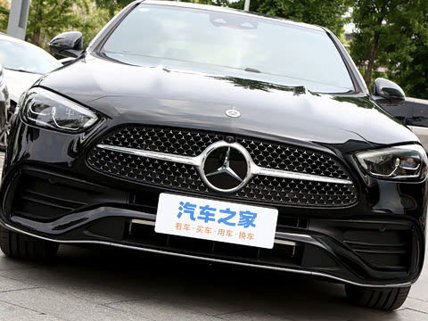 2026�� �Ŀ� C 260 L �˶���