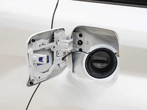 2026�� 2.5L ����׿��318��