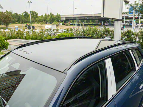 2025�� xDrive25Li M�˶���ҹ��װ