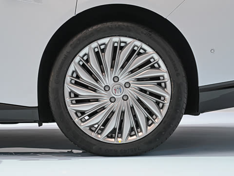 2025�� ��ά��