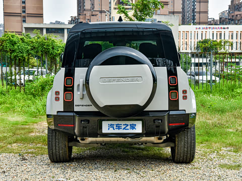 2026�� 110 3.0T X-Dynamic HSE