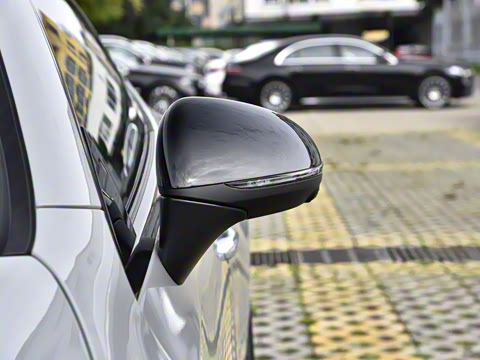 2025 Ŀ AMG CLE 53 4MATIC+ ܳ