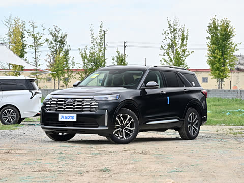 2027�� 2.3T EcoBoost ��������plus�� 7��