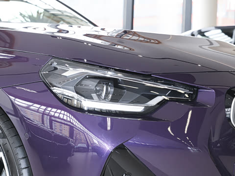 2026�� 225i M�˶���ҹ��װ