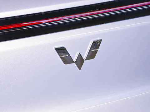 2025�� 325km �콢��