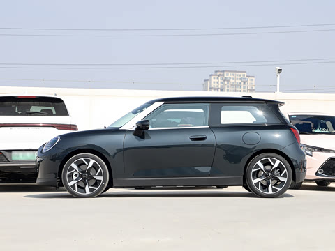 2026�� 463km COOPER SE ������