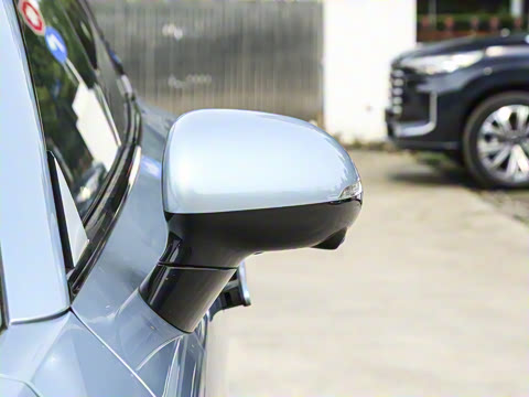 2025�� ���� Plus ��������