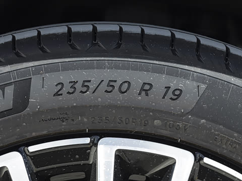 2025�� 185KM�����