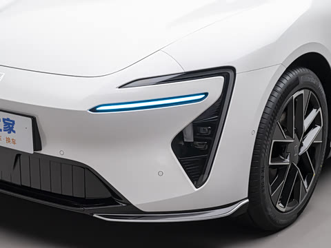 2026�� Max ˫��������