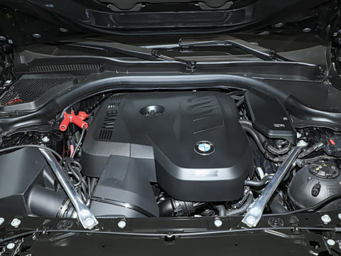 2026�� �Ŀ� 530Li xDrive M�˶���װ