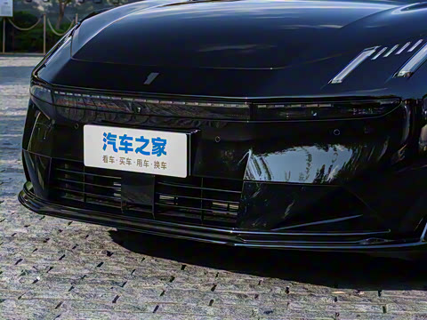 2025�� 240����Ultra