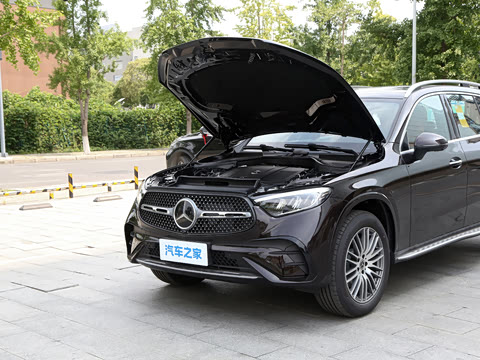 2026�� �Ŀ� GLC 300 L 4MATIC ������ 5��