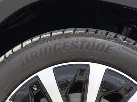 2025�� GLB 220 ʱ����